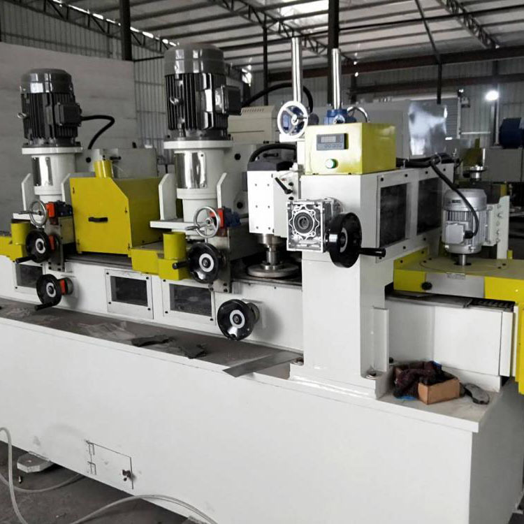 Többfunkciós kombinált csiszológép dörzslemezhez